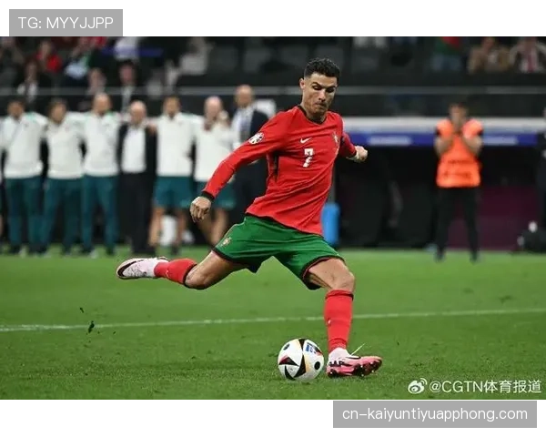 C罗连续强强对话主导进攻，跑位撕开防线效率不减