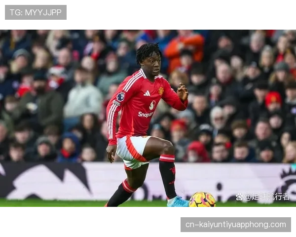 曼联中场失衡致攻防转换失控，赛季走势面临严峻考验